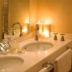 Oniria Hotel