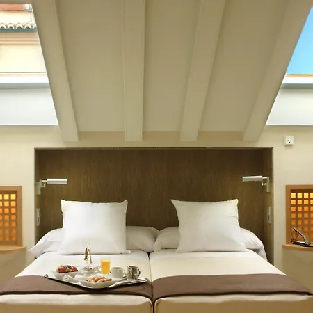 Hotell Oniria Granada