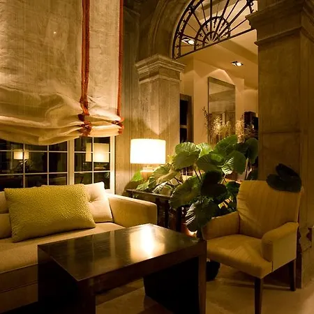 Hotell Oniria 4*