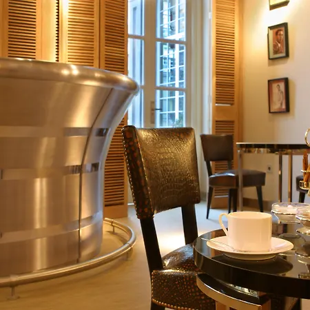 Hotell Oniria 4*