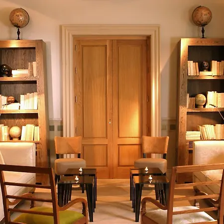 Oniria Hotel 4*