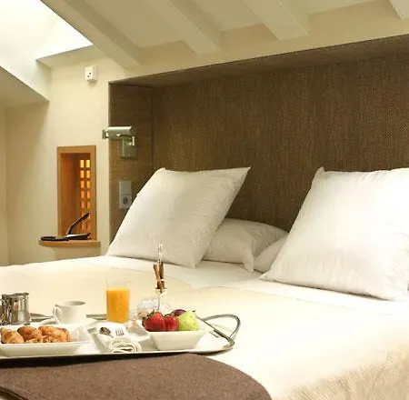 Hotell Oniria 4*